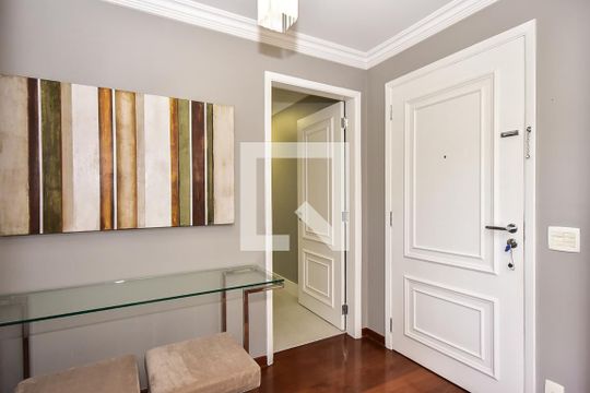 Hall de Entrada de apartamento à venda com 3 quartos, 157m² em Real Parque, São Paulo