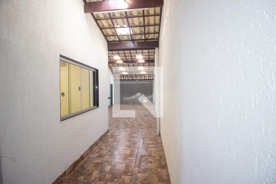 Área externa de casa à venda com 4 quartos, 245m² em Fonte Grande, Contagem