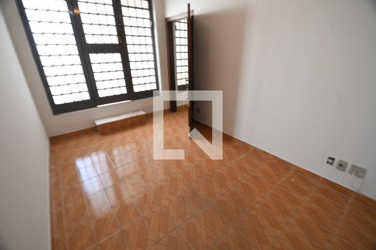 Escritório de casa à venda com 3 quartos, 280m² em Cidade Universitária, Campinas