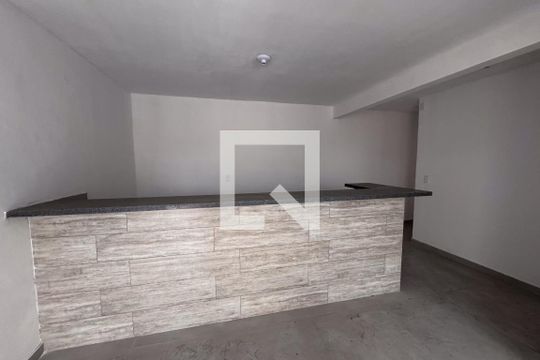 Sala de casa para alugar com 1 quarto, 70m² em Bar dos Cavaleiros, Duque de Caxias