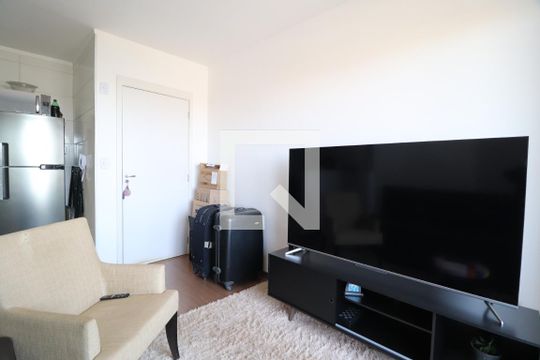 Sala de apartamento para alugar com 2 quartos, 50m² em Jardim Espanha, Uberlândia