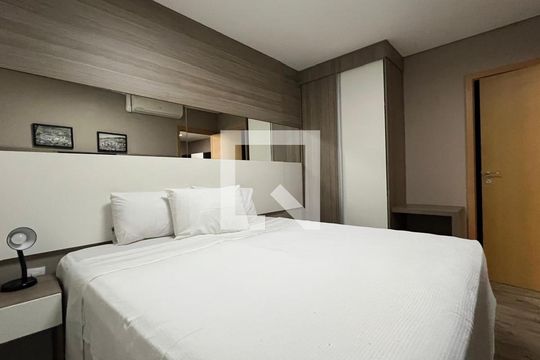 Suíte de apartamento à venda com 1 quarto, 52m² em Coracao de Jesus, Belo Horizonte