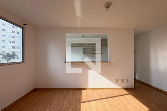 Sala de apartamento à venda com 2 quartos, 50m² em Parque São Vicente, Mauá