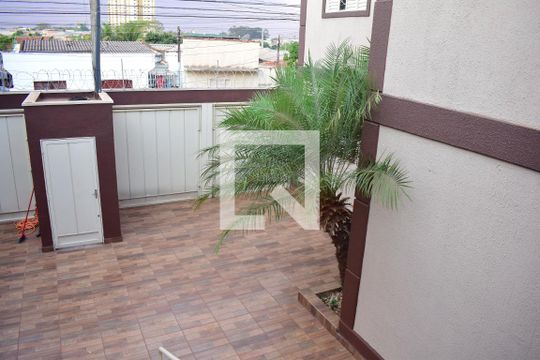 Garagem de apartamento para alugar com 2 quartos, 78m² em Campos Elísios, Ribeirão Preto