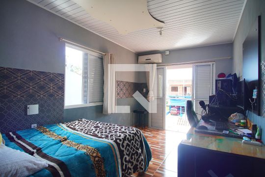 Quarto 1 de casa à venda com 4 quartos, 200m² em Canudos, Novo Hamburgo