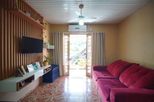 Sala de casa à venda com 4 quartos, 200m² em Canudos, Novo Hamburgo
