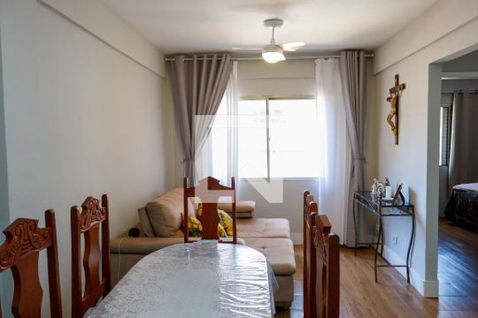 sala de apartamento à venda com 2 quartos, 78m² em Vila São José, Osasco