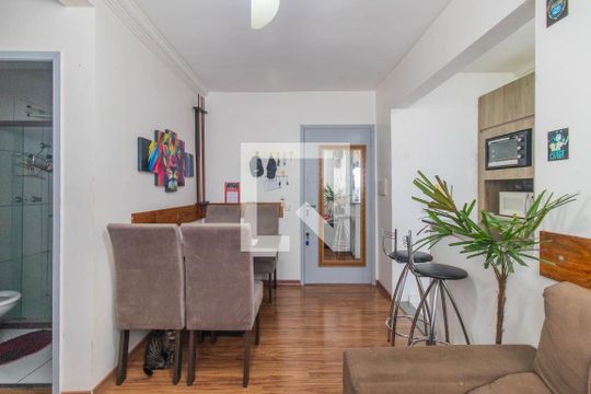 Sala de apartamento à venda com 2 quartos, 47m² em Partenon, Porto Alegre