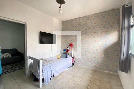 Quarto  de casa à venda com 2 quartos, 85m² em Pilares, Rio de Janeiro