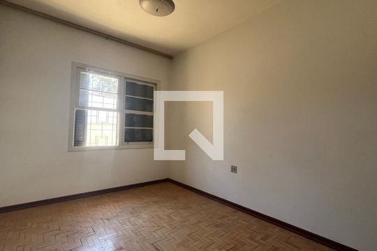 Quarto 1 de casa para alugar com 2 quartos, 213m² em Nova Campinas, Campinas