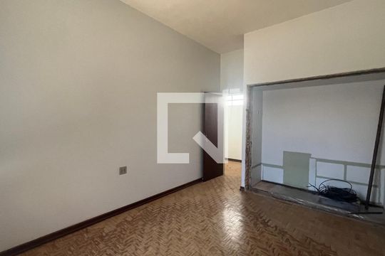 Quarto 1 de casa para alugar com 2 quartos, 213m² em Nova Campinas, Campinas