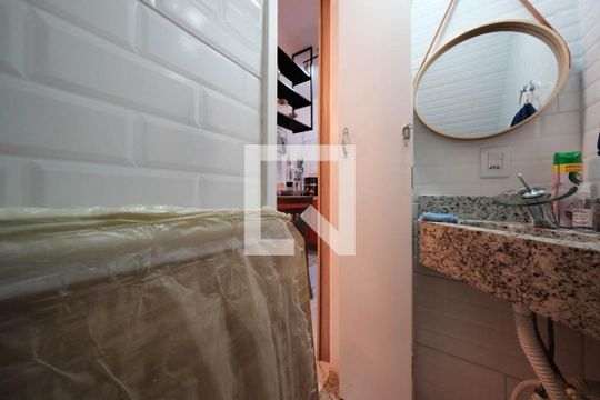 Lavabo de casa de condomínio à venda com 2 quartos, 91m² em Burgo Paulista, São Paulo
