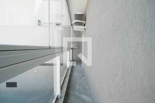 varanda da Suíte 1 de casa de condomínio à venda com 2 quartos, 91m² em Burgo Paulista, São Paulo