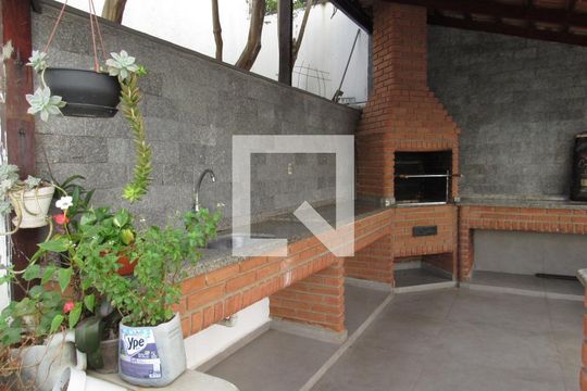 Apartamento à venda com 3 quartos, 127m² em Vila Yara, Osasco