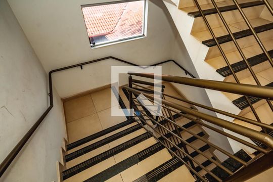 Área comum de apartamento para alugar com 2 quartos, 70m² em Mantiqueira, Belo Horizonte