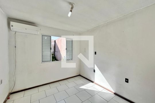 Quarto 1 de apartamento para alugar com 2 quartos, 80m² em São João Batista, São Leopoldo