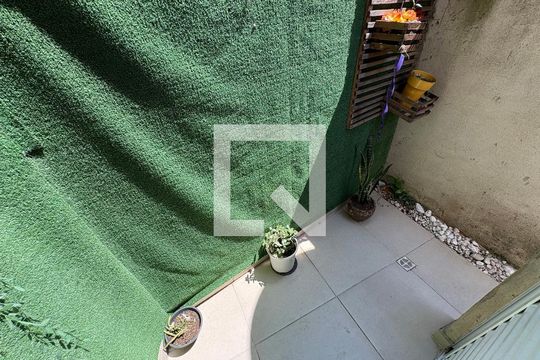 Área privativa suite 1 de casa à venda com 2 quartos, 112m² em Vila Junqueira, Santo André