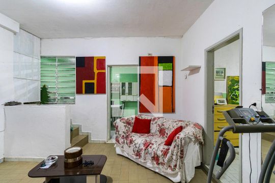 Sala de casa à venda com 3 quartos, 500m² em Real Parque, São Paulo
