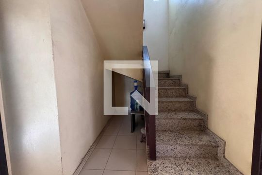 Hall de entrada de casa à venda com 3 quartos, 178m² em Campestre, São Leopoldo