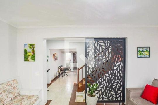 Casa à venda com 2 quartos, 214m² em Vila Assunção, Santo André