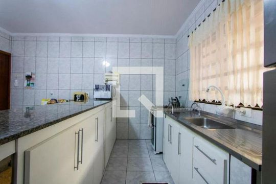 Casa à venda com 3 quartos, 174m² em Vila América, Santo André