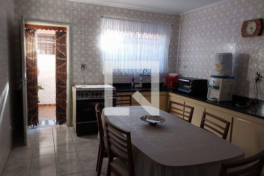 Casa à venda com 2 quartos, 111m² em Vila Franca, São Bernardo do Campo