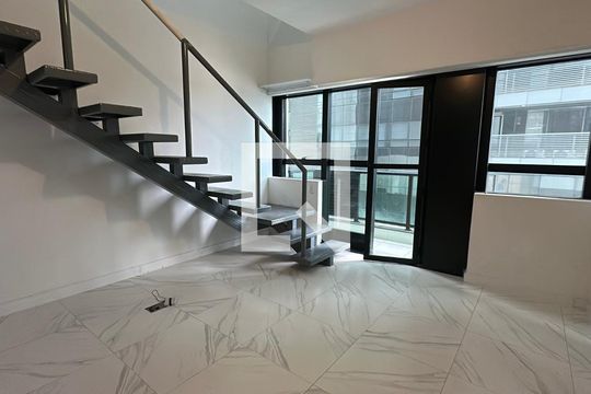 Sala de apartamento para alugar com 1 quarto, 48m² em Bethaville I, Barueri