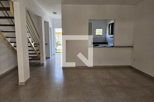 Sala de casa de condomínio para alugar com 3 quartos, 110m² em Medeiros, Jundiaí