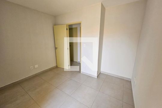 Suíte de casa de condomínio à venda com 3 quartos, 110m² em Medeiros, Jundiaí