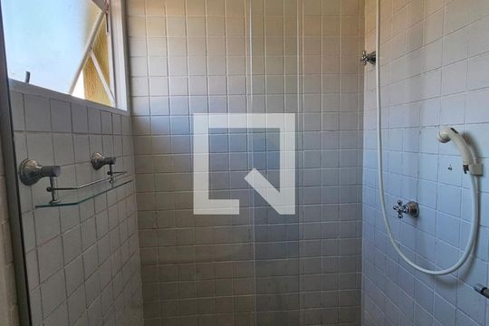 Banheiro da Suíte de casa de condomínio à venda com 3 quartos, 110m² em Medeiros, Jundiaí