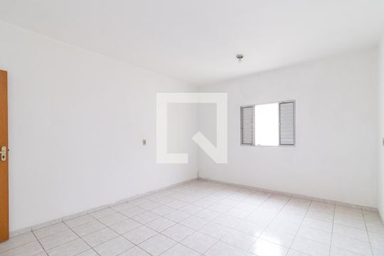 Quarto 1 de casa para alugar com 2 quartos, 80m² em Penha de França, São Paulo