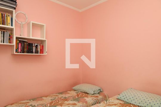 Quarto 1 de casa à venda com 4 quartos, 300m² em Vila Giordano, São Paulo