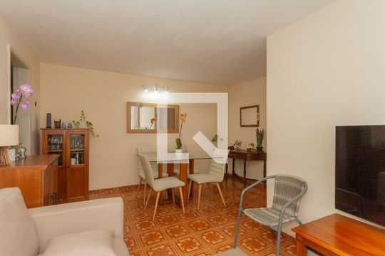 Sala de apartamento à venda com 2 quartos, 88m² em Bela Vista, São Paulo
