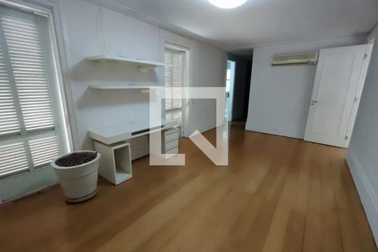 Casa para alugar com 3 quartos, 104m² em Cidade Nova, Belo Horizonte