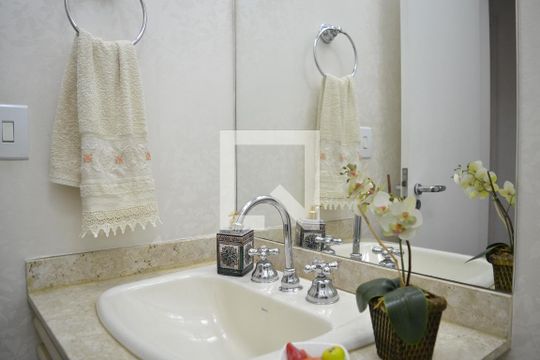 Lavabo de apartamento à venda com 4 quartos, 154m² em Jardim, Santo André