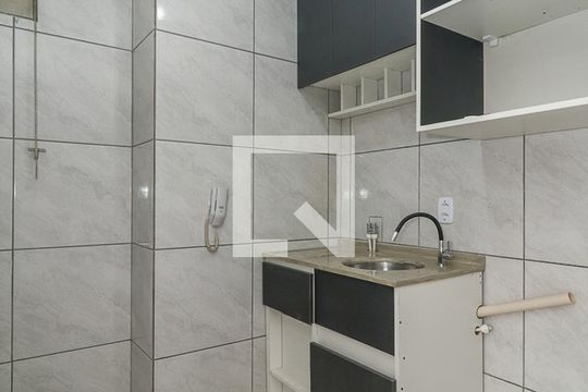 Cozinha de apartamento à venda com 1 quarto, 32m² em Petrópolis, Porto Alegre