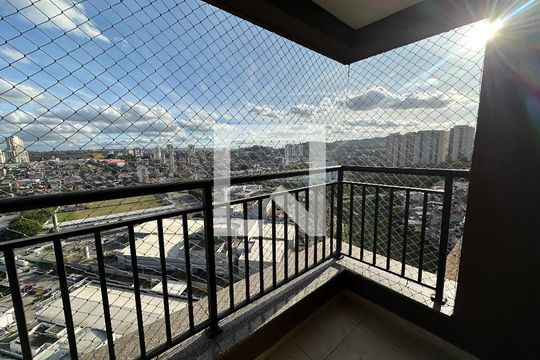 Varanda de apartamento para alugar com 3 quartos, 71m² em Jardim Tupanci, Barueri