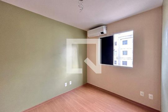 Quarto 2 de apartamento à venda com 2 quartos, 40m² em Canudos, Novo Hamburgo