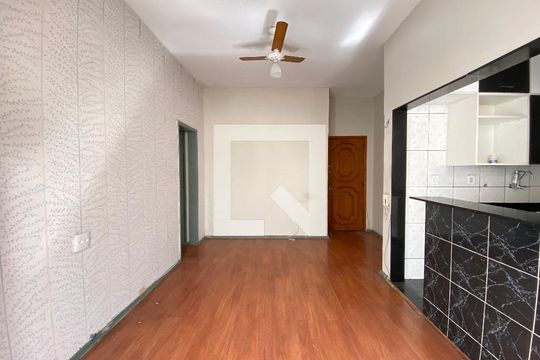 Sala de apartamento à venda com 1 quarto, 42m² em Lins de Vasconcelos, Rio de Janeiro