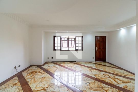 Sala de casa de condomínio à venda com 3 quartos, 225m² em Vila do Encontro, São Paulo