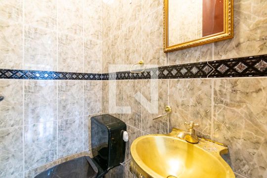 Lavabo de casa de condomínio à venda com 3 quartos, 225m² em Vila do Encontro, São Paulo