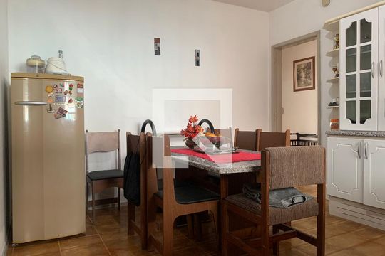 Cozinha de casa à venda com 3 quartos, 146m² em Santa Teresa, São Leopoldo