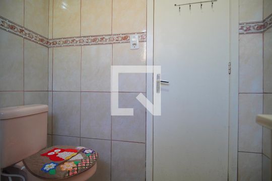 Banheiro 2 de casa à venda com 3 quartos, 837m² em Santo Afonso, Novo Hamburgo