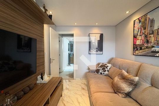 Sala de TV de casa à venda com 3 quartos, 167m² em Jardim, Santo André