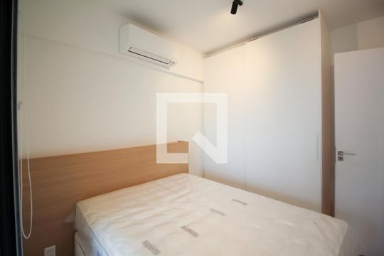 Studio de kitnet/studio à venda com 1 quarto, 38m² em Indianópolis, São Paulo