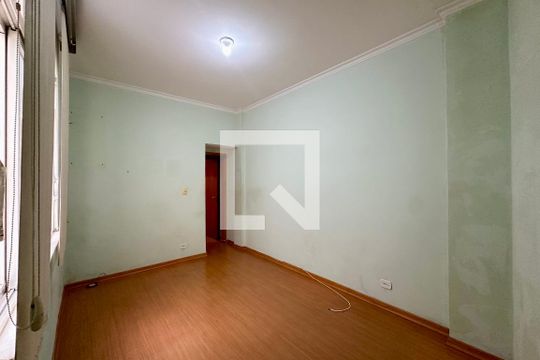 Suíte de apartamento à venda com 2 quartos, 75m² em Laranjeiras, Rio de Janeiro