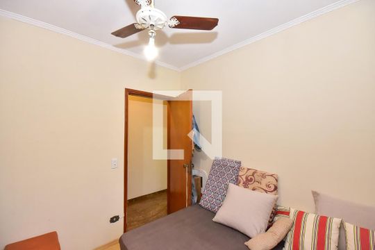 Quarto 1 de casa para alugar com 3 quartos, 137m² em Jardim Cláudia, São Paulo