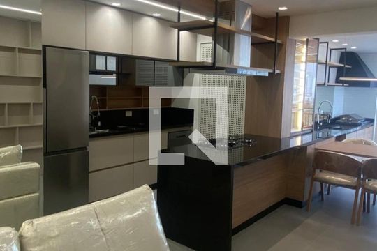 Cozinha de apartamento à venda com 2 quartos, 75m² em Jardim São Paulo, São Paulo