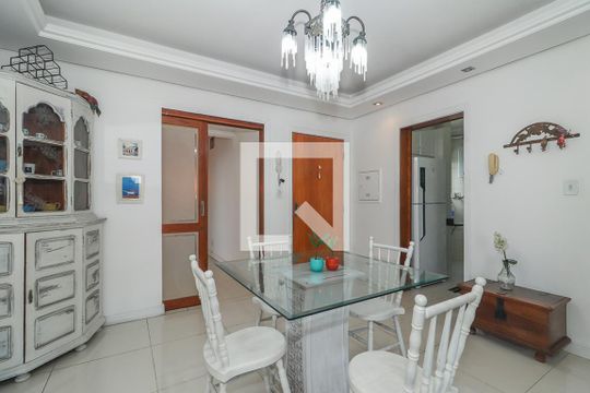 Sala de apartamento à venda com 2 quartos, 113m² em São João, Porto Alegre