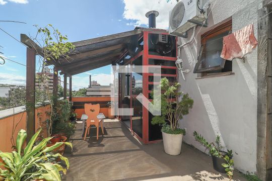 Varanda de apartamento à venda com 2 quartos, 113m² em São João, Porto Alegre